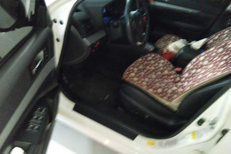 Used Subaru Outback 2014 2.5i Yashang Sport Edition Driver Seat