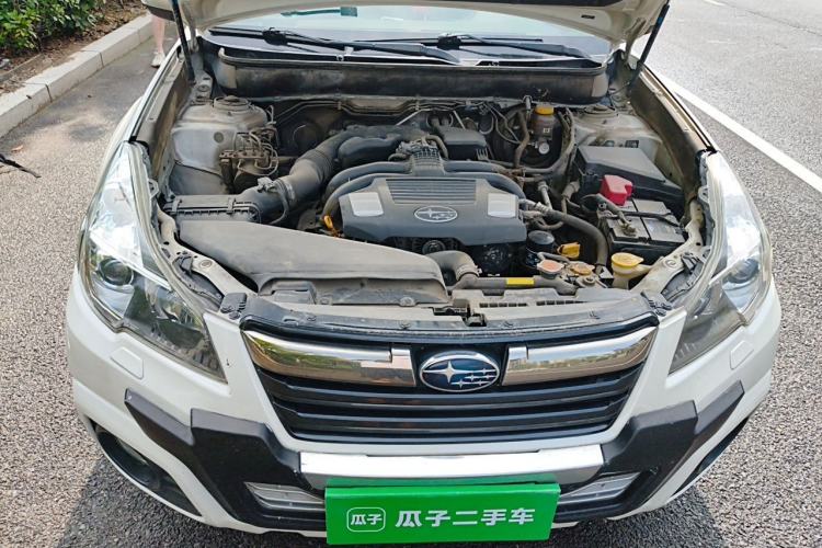 Used Subaru Outback 2014 2.5i Yashang Sport Edition Engine Bay