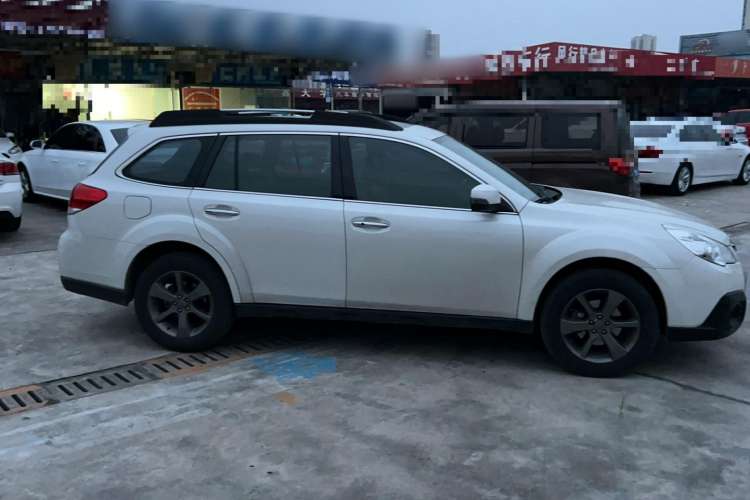 Used Subaru Outback 2014 2.5i Yashang Smart Edition Exterior 2