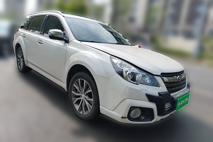 Used Subaru Outback 2014 2.5i Yashang Sport Edition Front Right 45 Deg