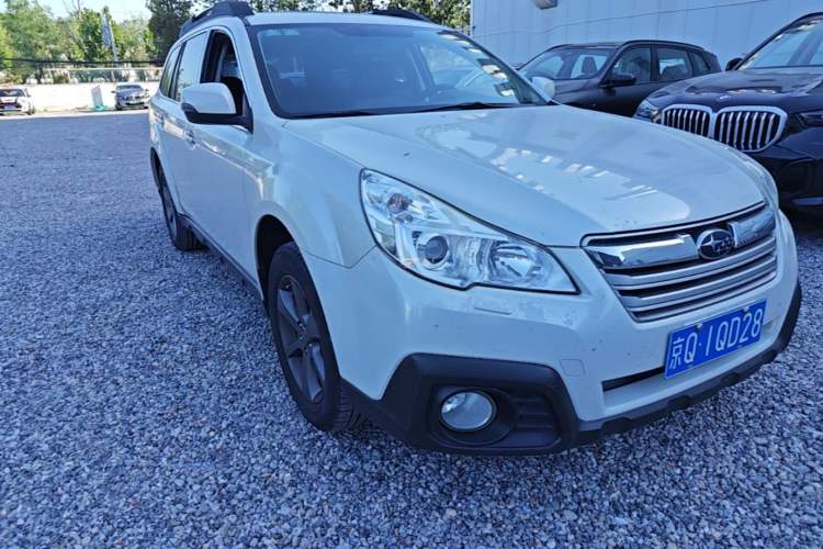 Used Subaru Outback 2014 2.5i Yashang Smart Edition Front Right 45 Deg