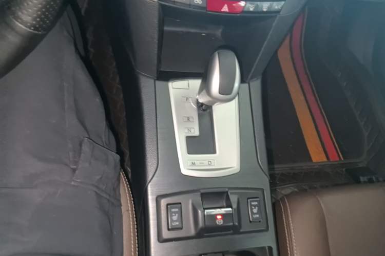 Used Subaru Outback 2014 2.5i Yashang Smart Edition Gear Lever