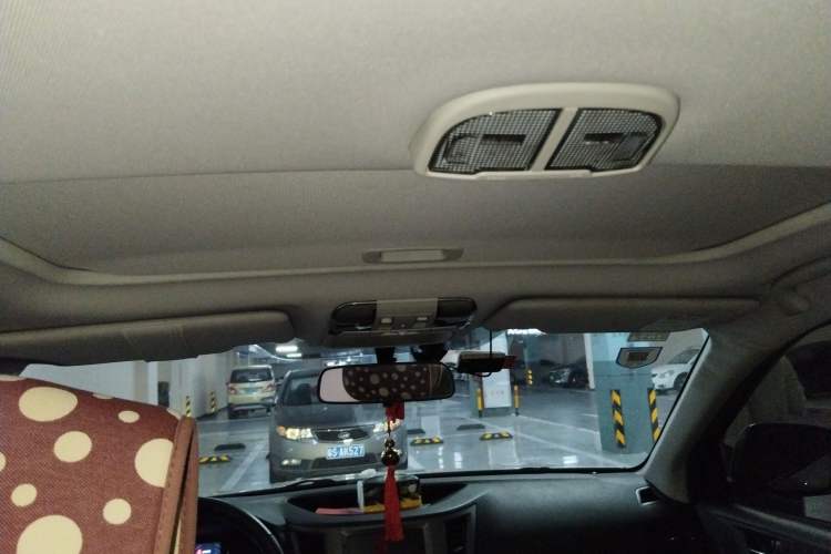 Used Subaru Outback 2014 2.5i Yashang Sport Edition Headliner