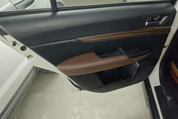 Used Subaru Outback 2014 2.5i Yashang Smart Edition Left Rear Door Interior