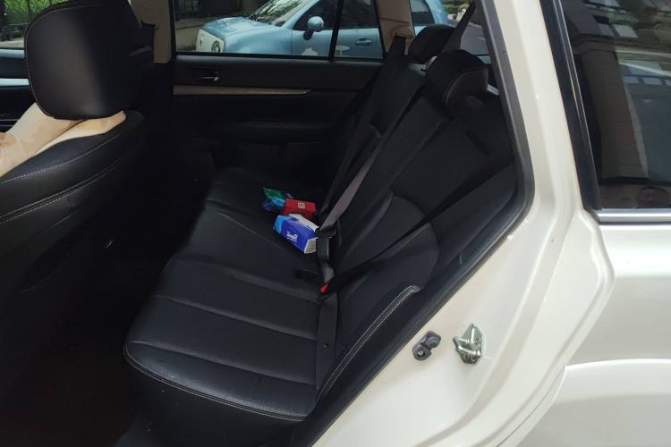 Used Subaru Outback 2014 2.5i Yashang Sport Edition Left Rear Seat