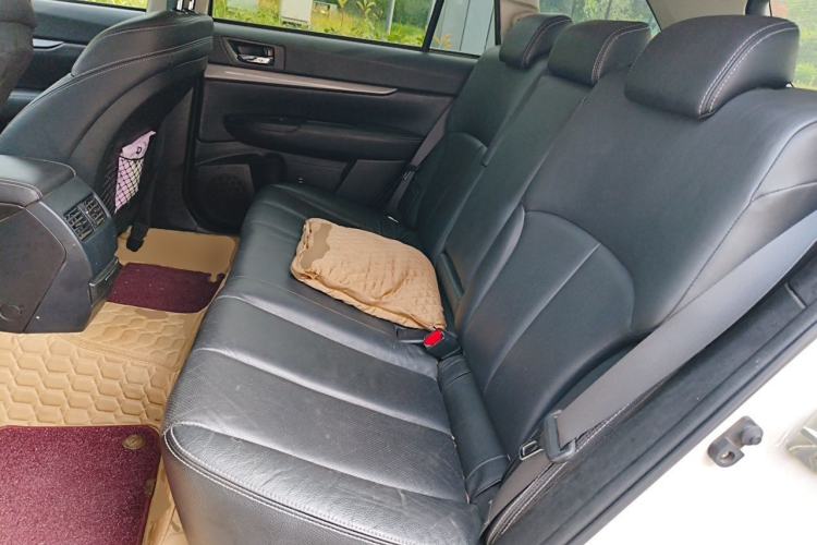 Used Subaru Outback 2014 2.5i Yashang Sport Edition Left Rear Seat