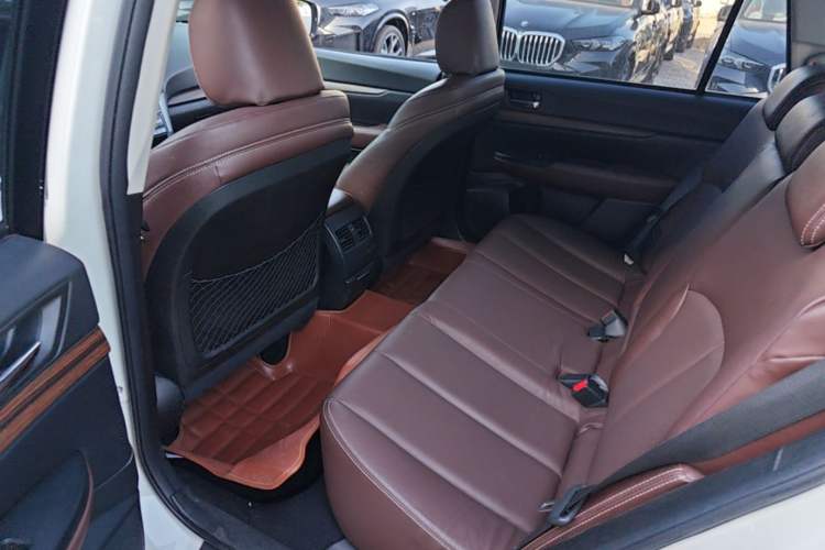 Used Subaru Outback 2014 2.5i Yashang Smart Edition Left Rear Seat