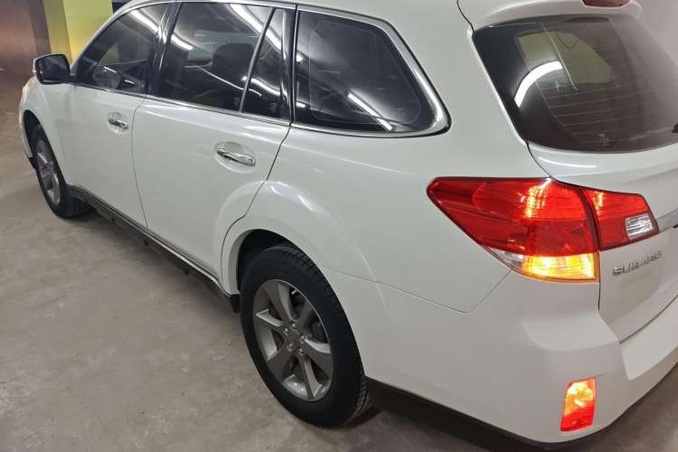 Used Subaru Outback 2014 2.5i Yashang Smart Edition Left Side