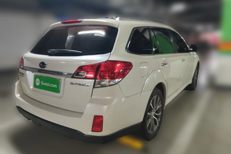Used Subaru Outback 2014 2.5i Yashang Sport Edition Rear Right 45 Deg