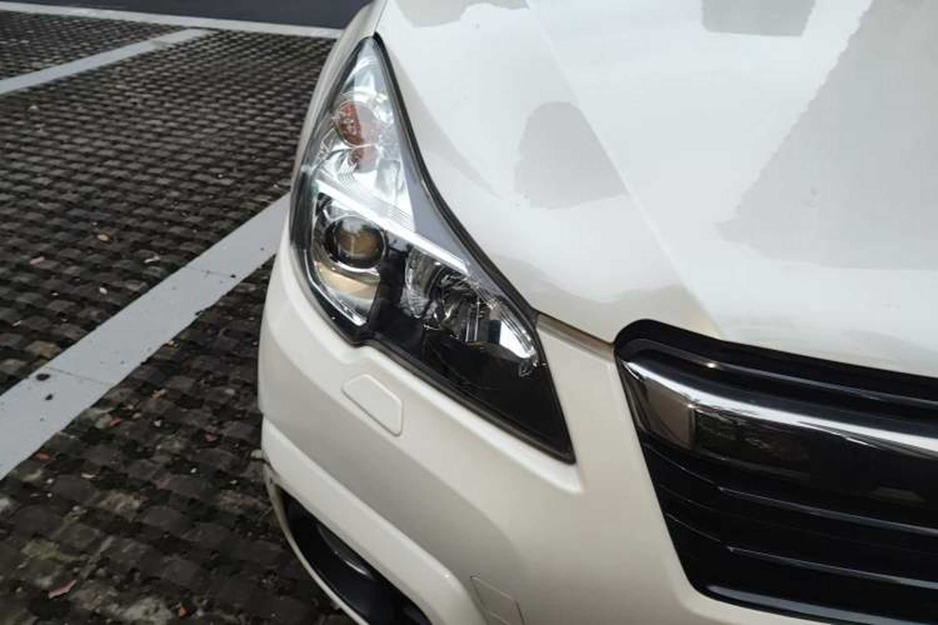 Used Subaru Outback 2014 2.5i Yashang Sport Edition Right Front Headlight