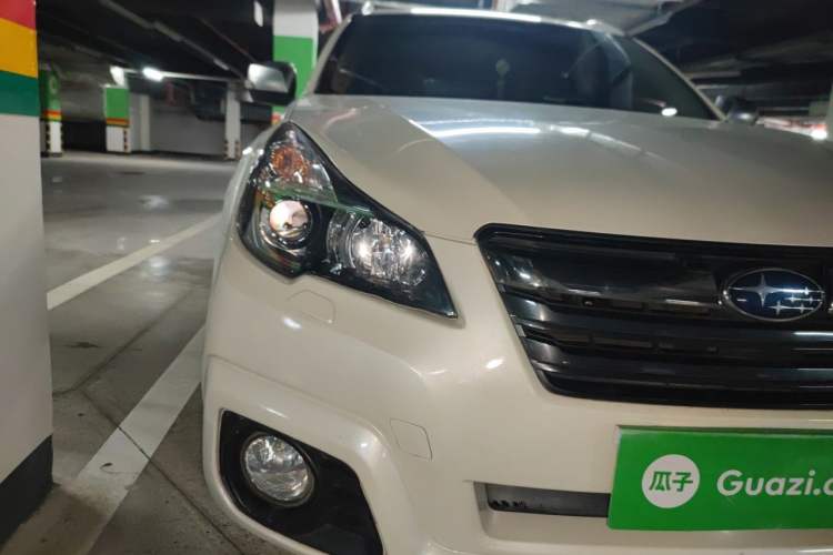 Used Subaru Outback 2014 2.5i Yashang Sport Edition Right Front Headlight