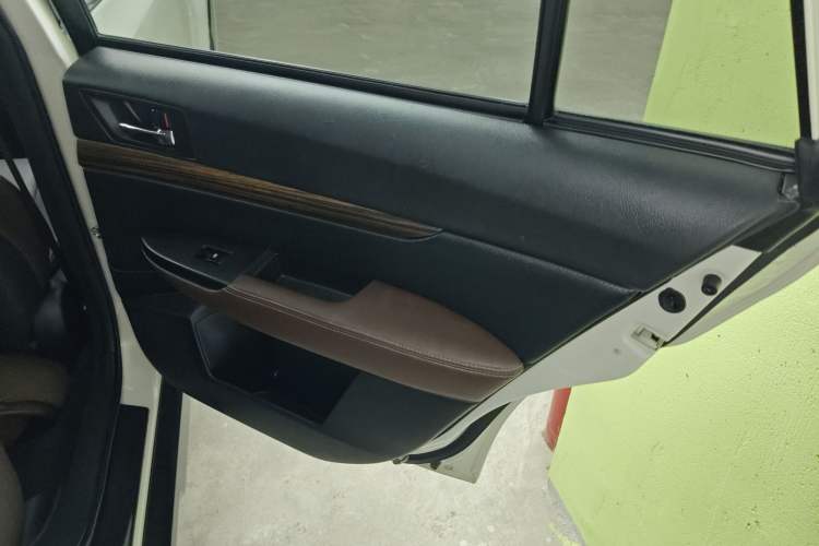 Used Subaru Outback 2014 2.5i Yashang Smart Edition Right Rear Door Interior
