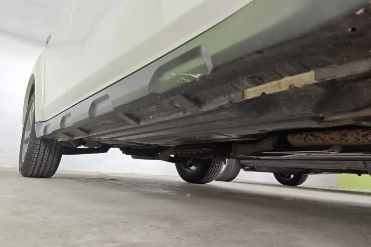 Used Subaru Outback 2014 2.5i Yashang Smart Edition Right Side Sill
