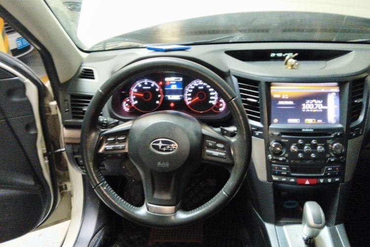 Used Subaru Outback 2014 2.5i Yashang Smart Edition Steering Wheel