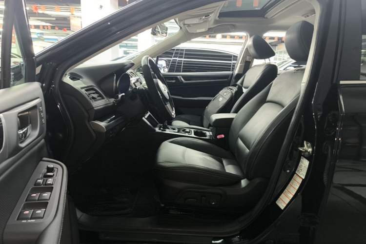 Used Subaru Outback 2015 2.5i Sport Navigation Edition Driver Seat