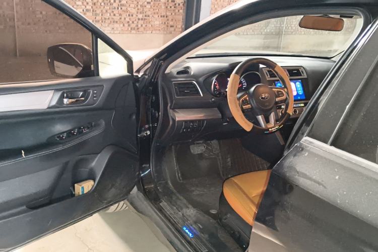 Used Subaru Outback 2015 2.5i Classic Edition Driver Seat