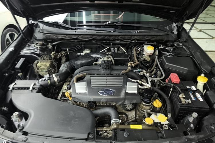 Used Subaru Outback 2015 2.5i Sport Navigation Edition Engine Bay