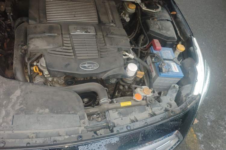 Used Subaru Outback 2015 2.0DIT Prestige Edition Engine Bay Left