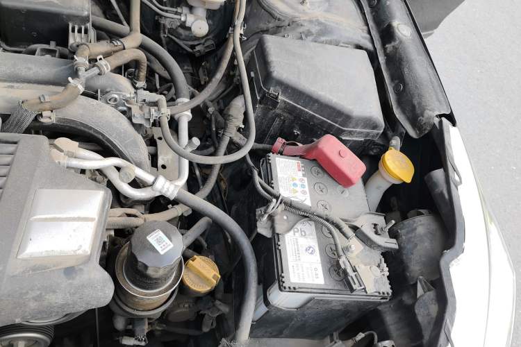 Used Subaru Outback 2015 2.5i Luxury Navigation Edition Engine Bay Left