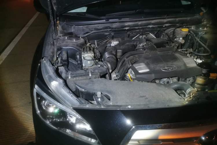 Used Subaru Outback 2015 2.5i Sport Navigation Edition Engine Bay Right