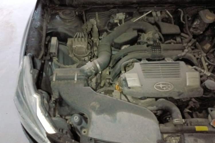 Used Subaru Outback 2015 2.5i Classic Edition Engine Bay Right