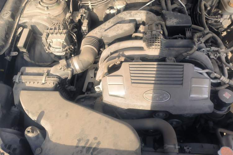 Used Subaru Outback 2015 2.5i Luxury Navigation Edition Engine Bay Right