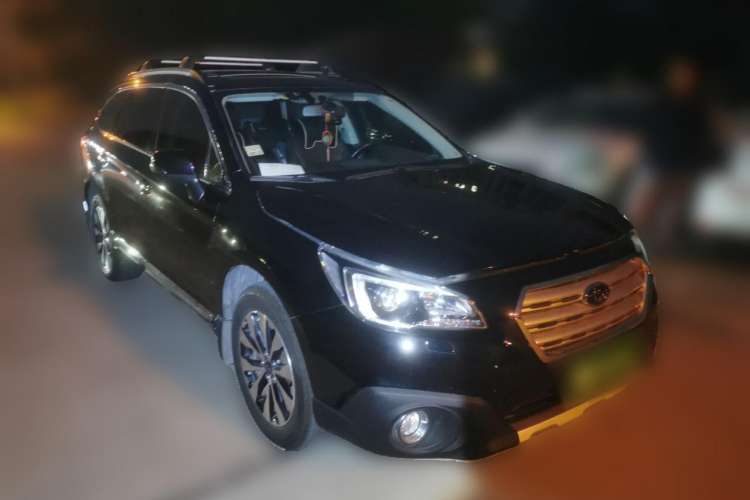 Used Subaru Outback 2015 2.5i Sport Navigation Edition Front Right 45 Deg