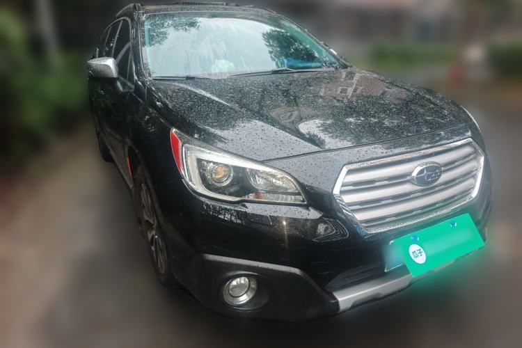 Used Subaru Outback 2015 2.0DIT Prestige Edition Front Right 45 Deg