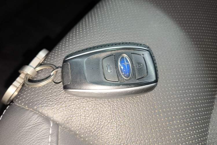 Used Subaru Outback 2015 2.5i Sport Navigation Edition Interior 1