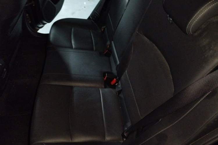 Used Subaru Outback 2015 2.5i Sport Navigation Edition Left Rear Seat