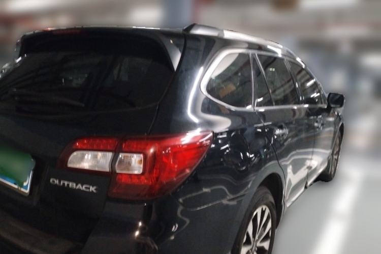Used Subaru Outback 2015 2.5i Sport Navigation Edition Rear