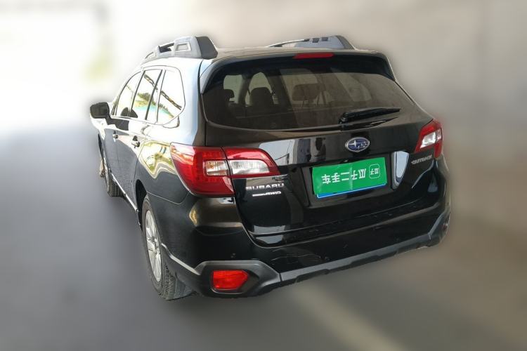 Used Subaru Outback 2015 2.5i Luxury Navigation Edition Rear Left 45 Deg