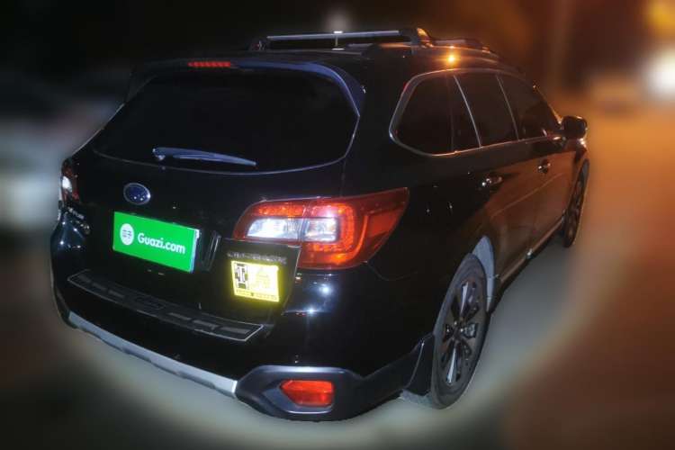 Used Subaru Outback 2015 2.5i Sport Navigation Edition Rear Right 45 Deg
