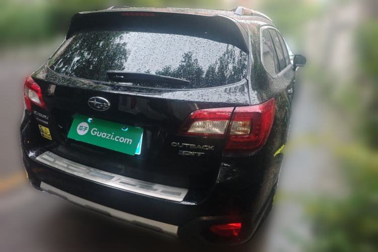 Used Subaru Outback 2015 2.0DIT Prestige Edition Rear Right 45 Deg