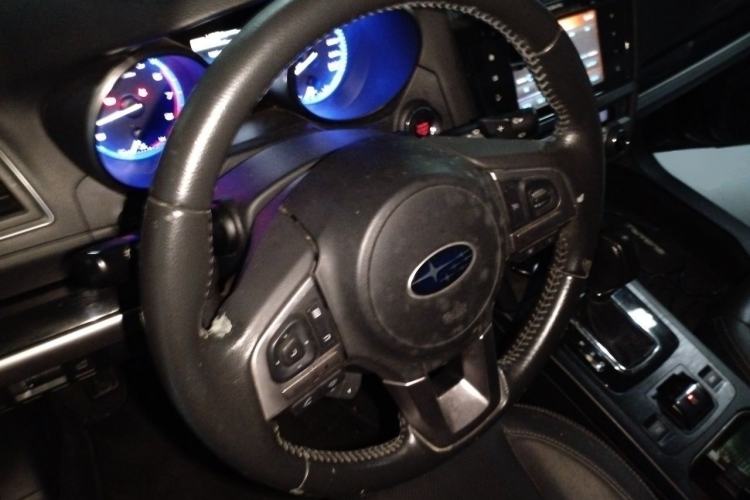 Used Subaru Outback 2015 2.5i Sport Navigation Edition Steering Wheel