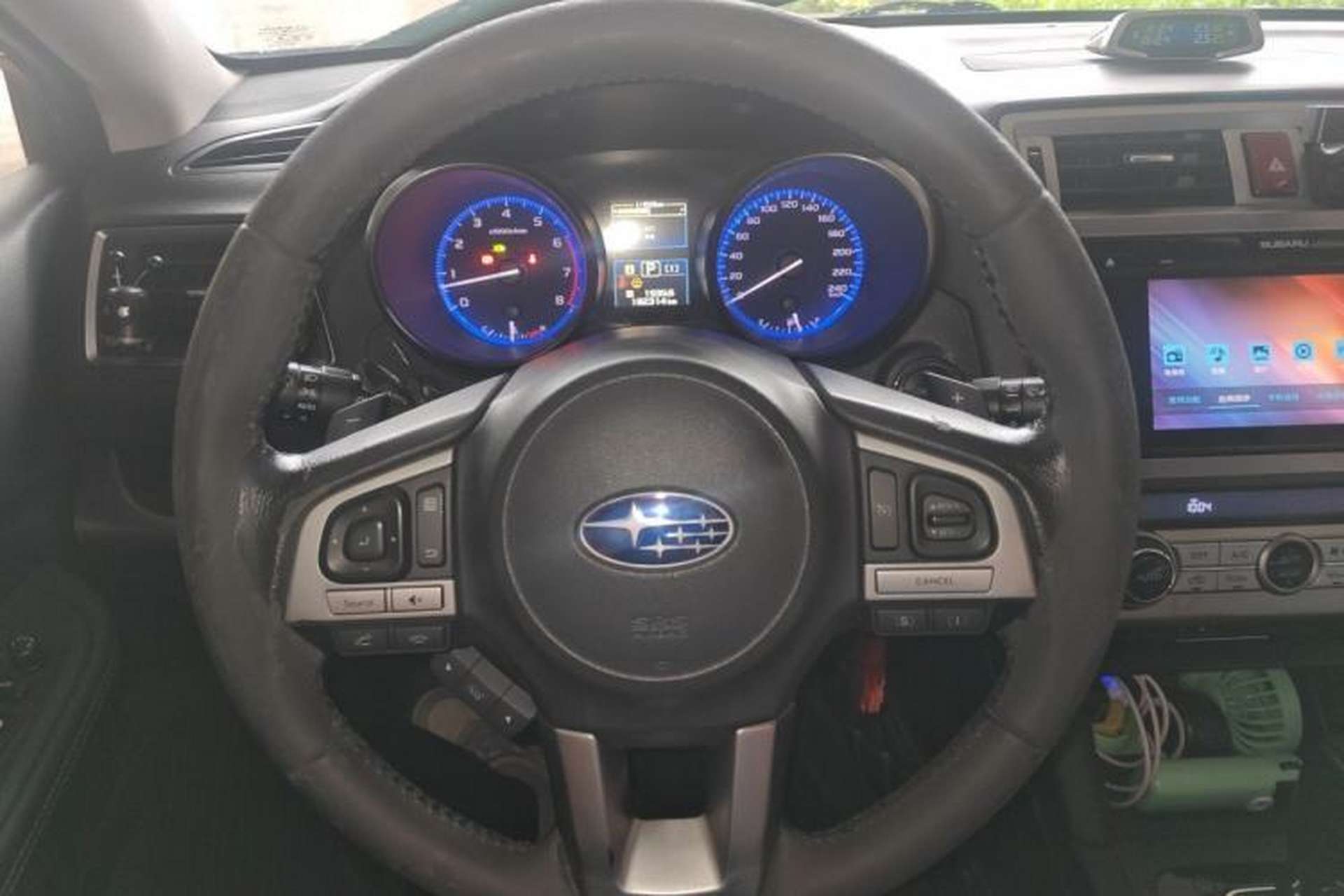 Used Subaru Outback 2015 2.5i Luxury Navigation Edition Steering Wheel