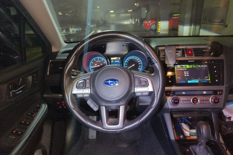 Used Subaru Outback 2015 2.5i Sport Navigation Edition Steering Wheel