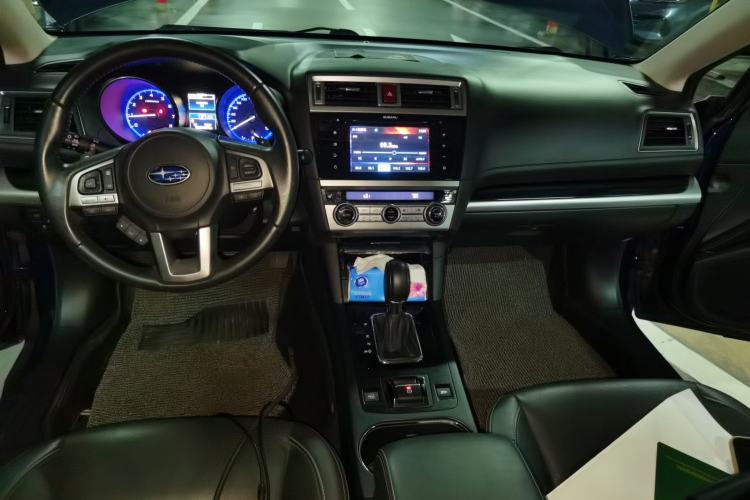 Used Subaru Outback 2015 2.5i Sport Navigation Edition Center Console