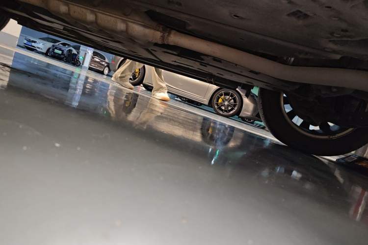 Used Subaru Outback 2015 2.5i Sport Navigation Edition Chassis Rear Left