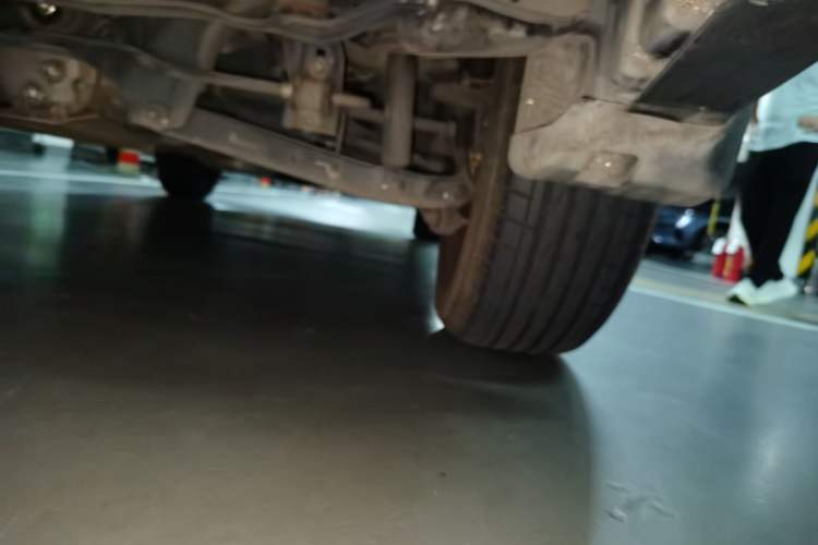 Used Subaru Outback 2015 2.5i Sport Navigation Edition Chassis Rear Right