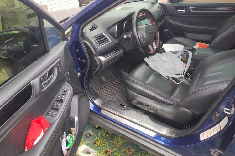 Used Subaru Outback 2015 2.5i Sport Navigation Edition Driver Seat