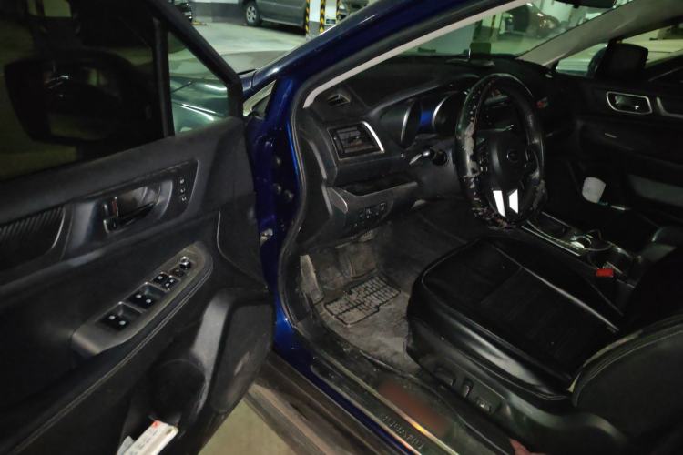 Used Subaru Outback 2015 2.5i Sport Navigation Edition Driver Seat