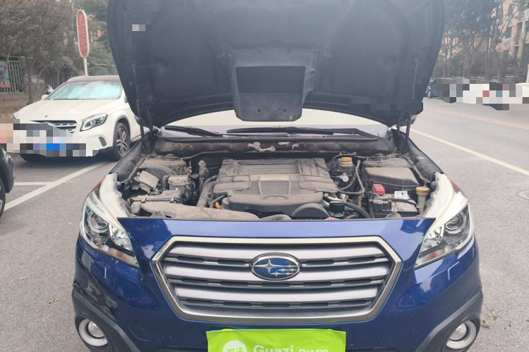 Used Subaru Outback 2015 2.0DIT Prestige Edition Engine Bay