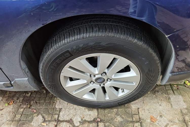 Used Subaru Outback 2015 2.5i Luxury Navigation Edition Exterior 7