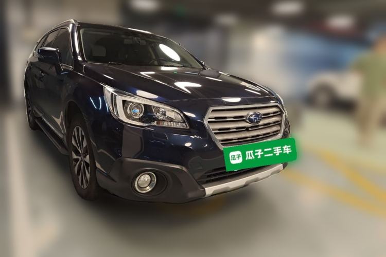 Used Subaru Outback 2015 2.5i Sport Navigation Edition Front Right 45 Deg
