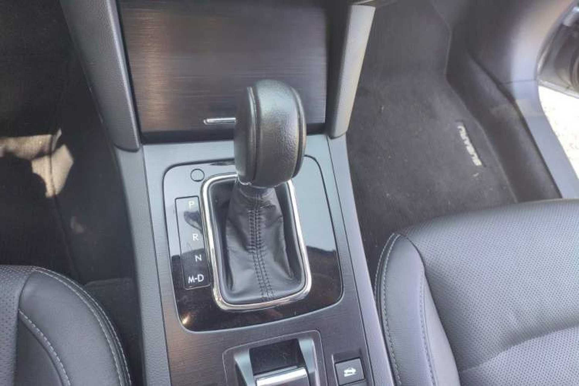 Used Subaru Outback 2015 2.0DIT Prestige Edition Gear Lever