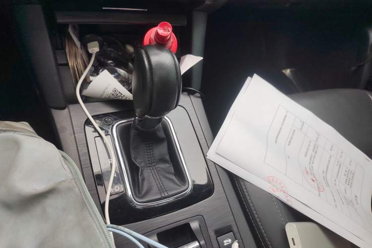 Used Subaru Outback 2015 2.5i Sport Navigation Edition Gear Lever