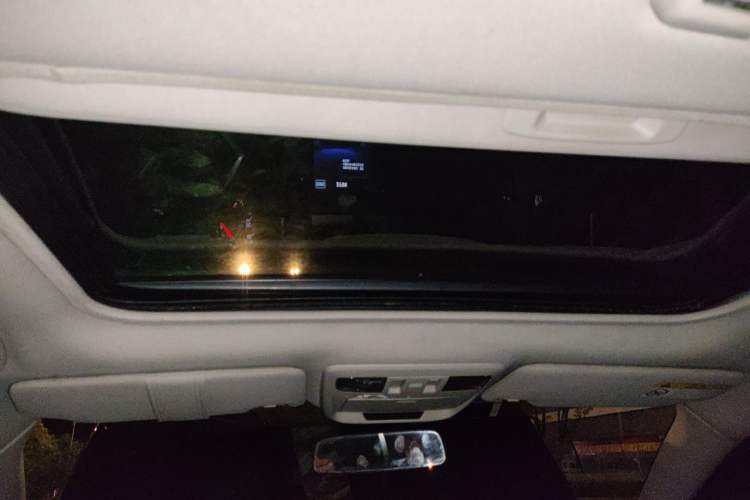 Used Subaru Outback 2015 2.5i Classic Edition Headliner