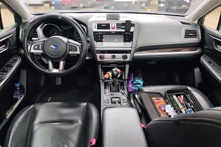 Used Subaru Outback 2015 2.5i Luxury Navigation Edition Interior 2