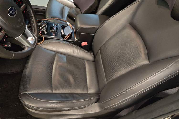 Used Subaru Outback 2015 2.5i Sport Navigation Edition Left Front Seat